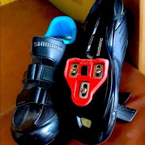 Cycling shoes Shimano
